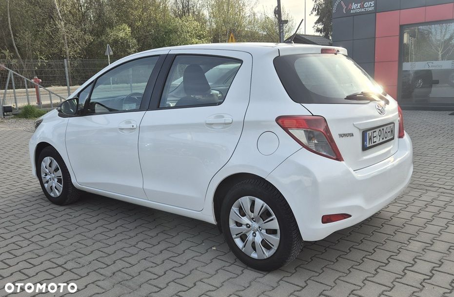 Toyota Yaris 1.0 Active - 5