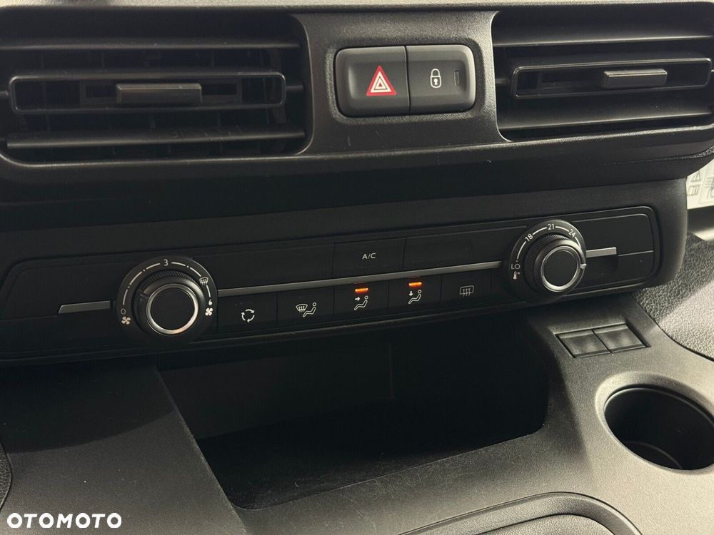 Opel Combo Cargo XL 1.5 CDTI 2,3t (bryg.) - 26