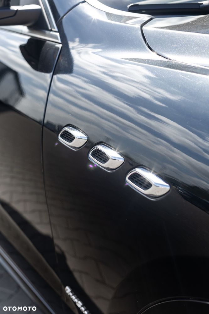 Maserati Levante S Granlusso - 5