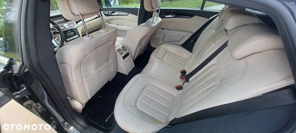 Mercedes-Benz CLS 350 CDI DPF BlueEFFICIENCY 7G-T - 19