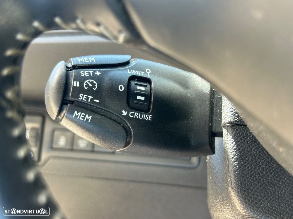 Peugeot 308 SW BlueHDi 100 Stop & Start Business-Line - 22