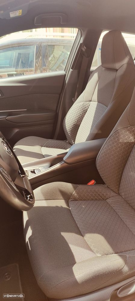 Toyota C-HR 1.8 Hybrid Comfort - 6