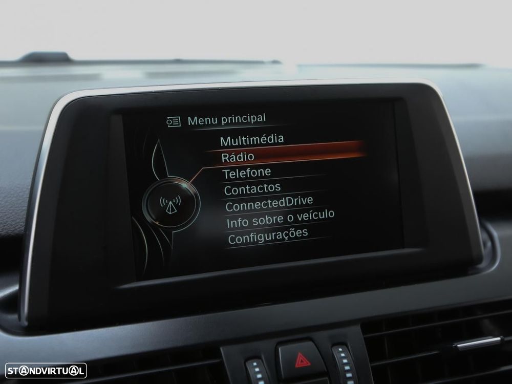 BMW 216 Active Tourer - 19