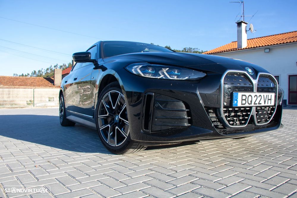 BMW i4 - 4