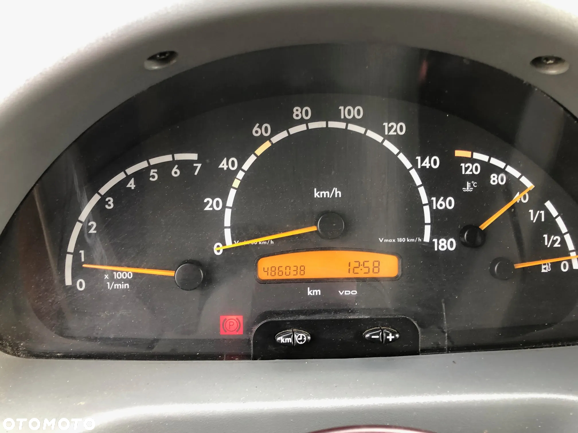 Mercedes-Benz SPRINTER - 22