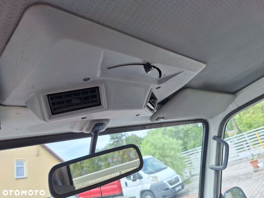 Toyota Dyna - 15