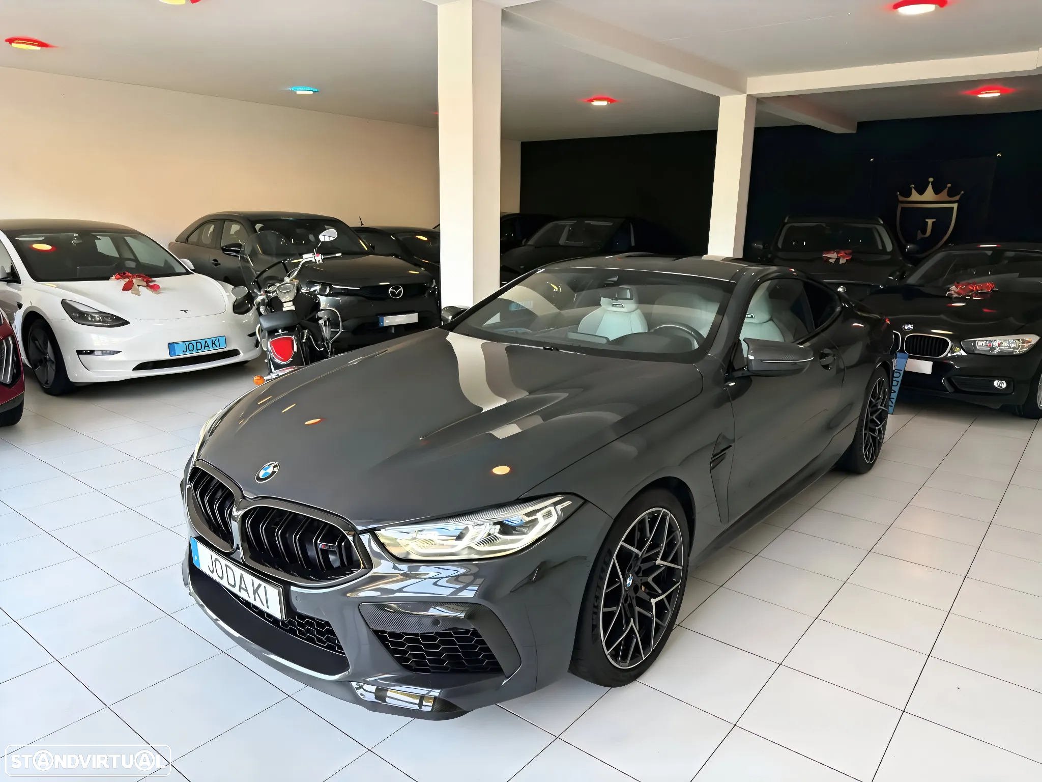 BMW M8 - 12
