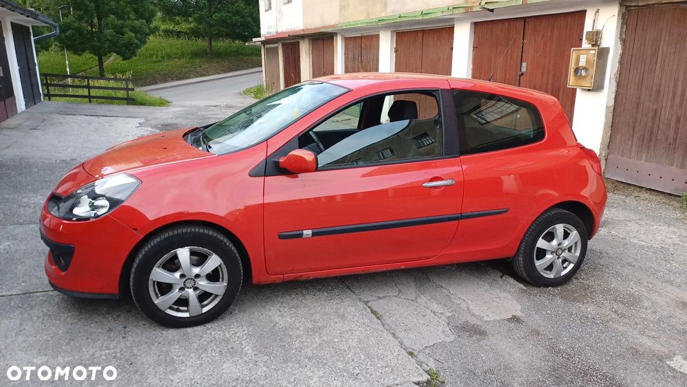 Renault Clio 1.2 16V Dynamique - 2