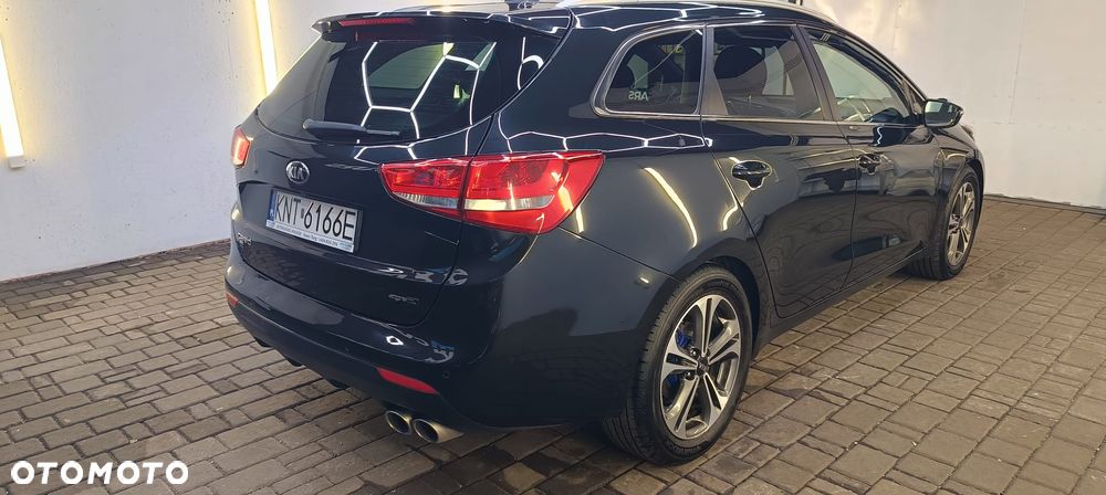 Kia Ceed 1.6 CRDi 136 DCT ISG GT Line - 3