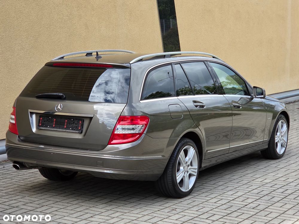 Mercedes-Benz Klasa C 200 (BlueEFFICIENCY) Avantgarde - 6