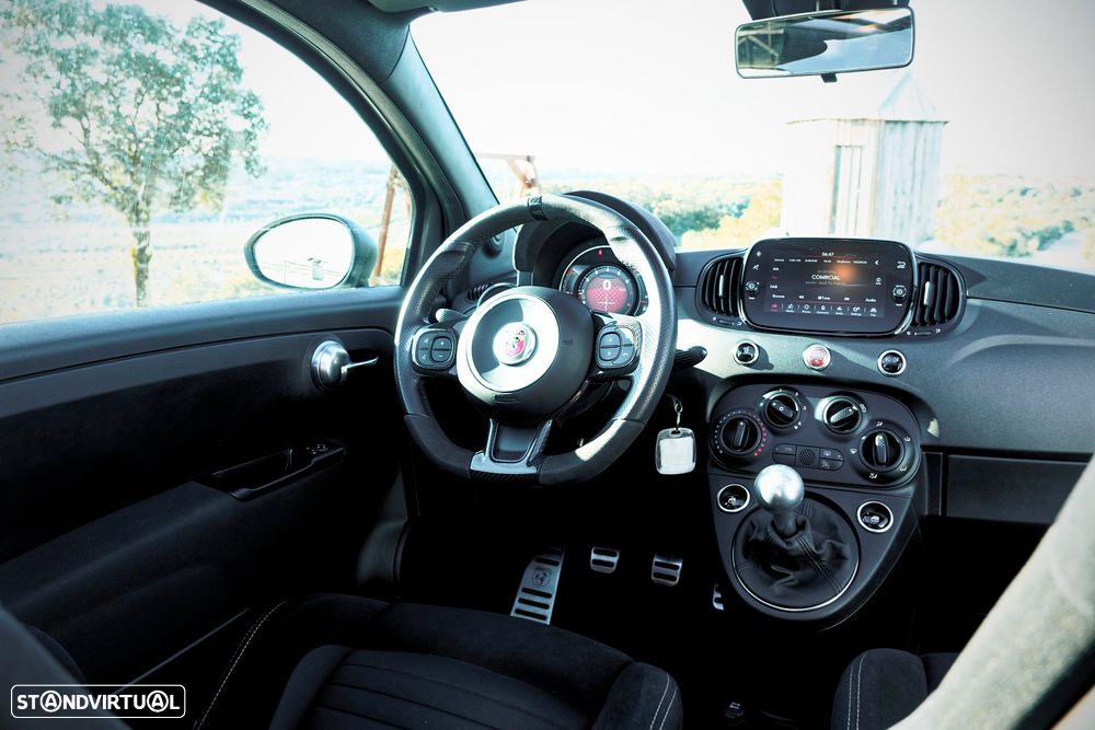 Abarth 695C 1.4 T-Jet - 27