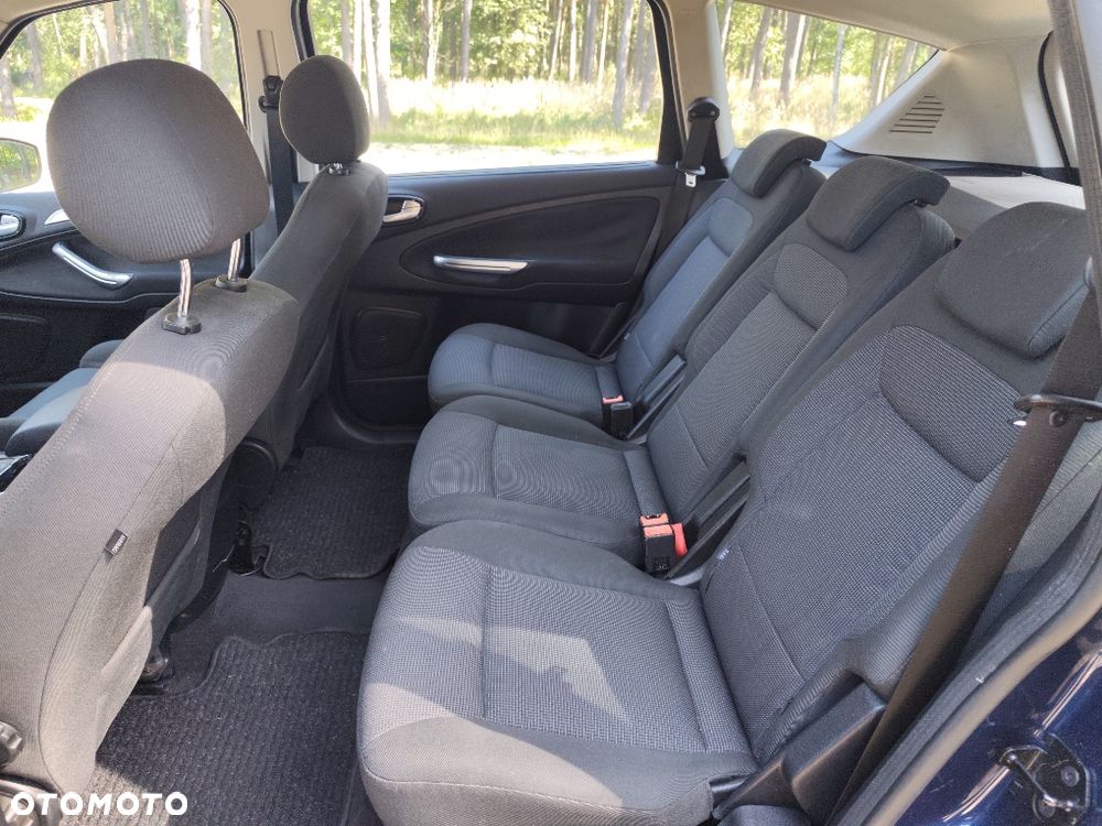 Ford S-Max - 7