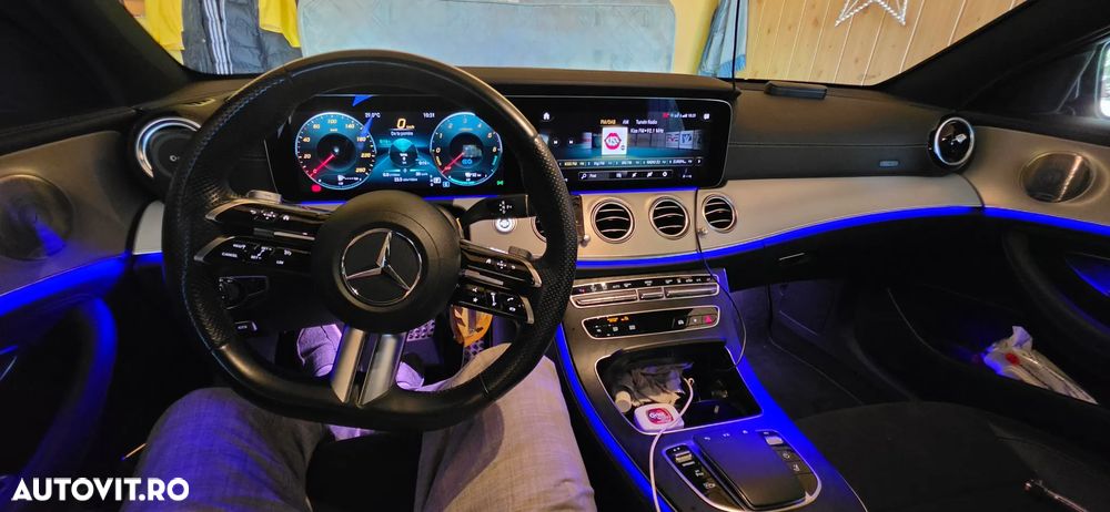 Mercedes-Benz E 300 de 9G-TRONIC AMG Line - 7