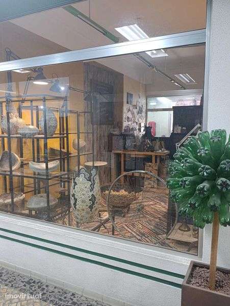 Arrendamento de Loja em Zona Central – Pinhal Novo - Grande imagem: 2/4