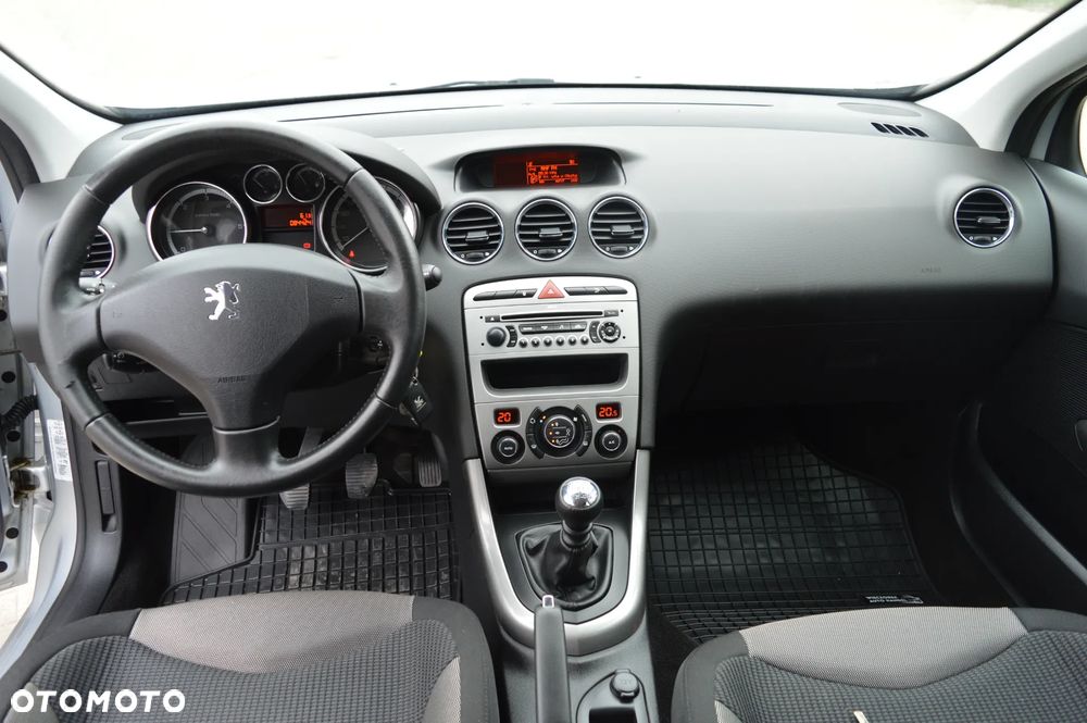 Peugeot 308 1.6 HDi Premium - 14