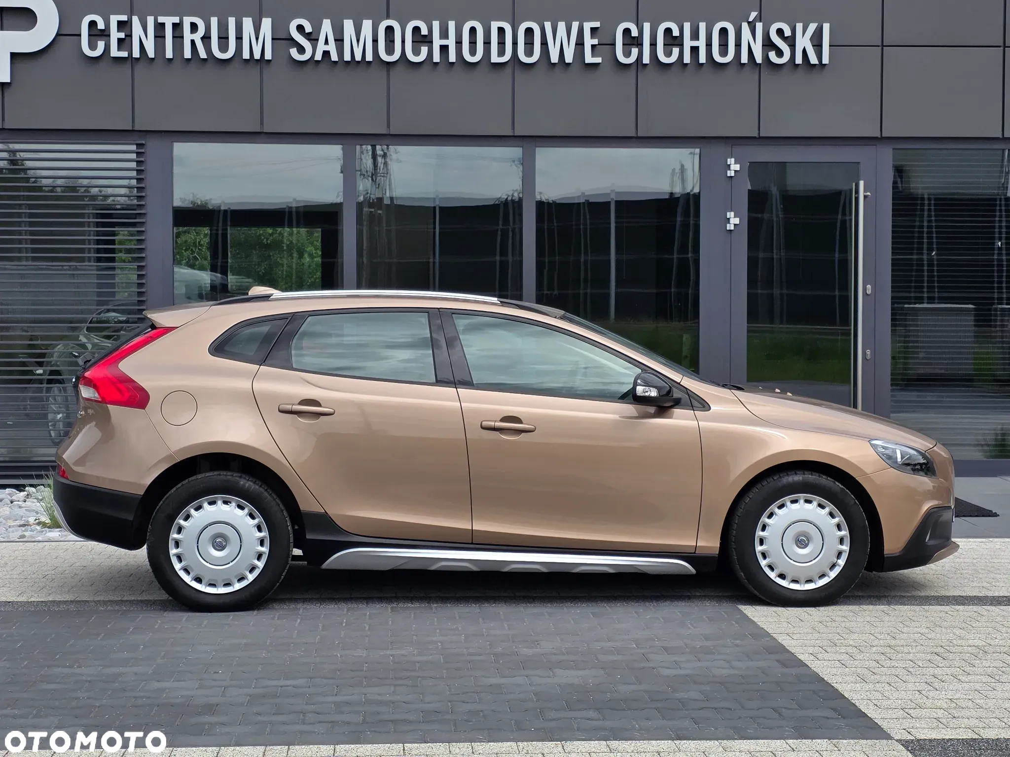 Volvo V40 D2 Momentum - 10
