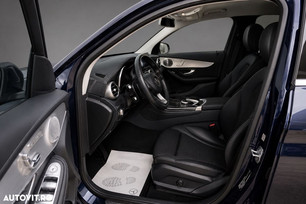 Mercedes-Benz GLC - 13