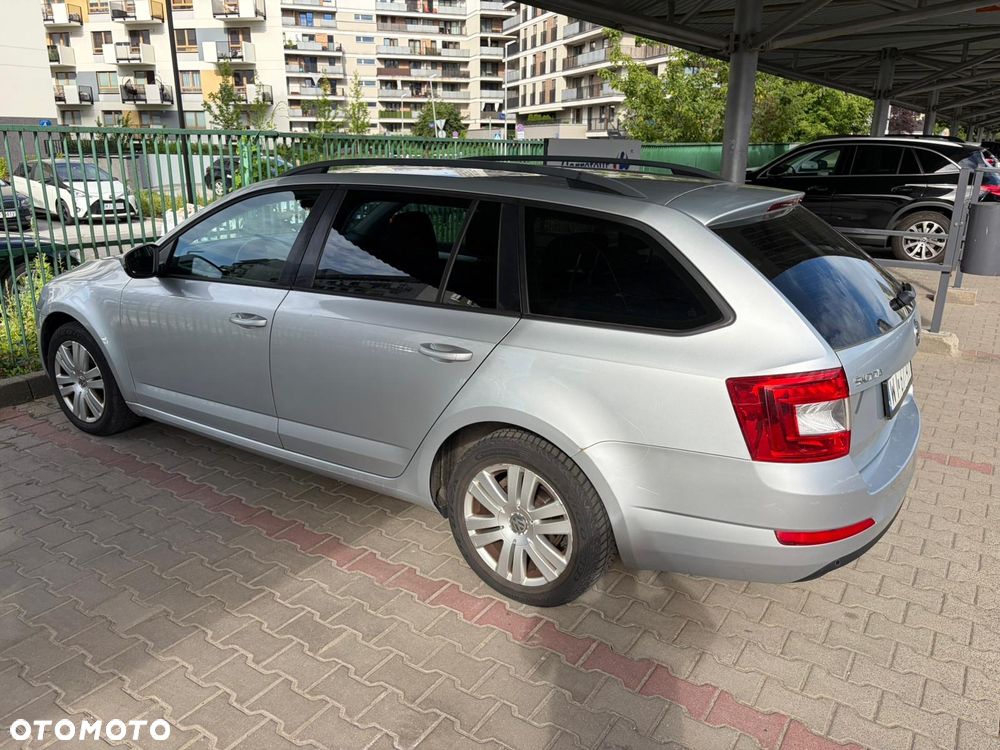 Skoda Octavia 1.4 TSI Edition DSG - 3
