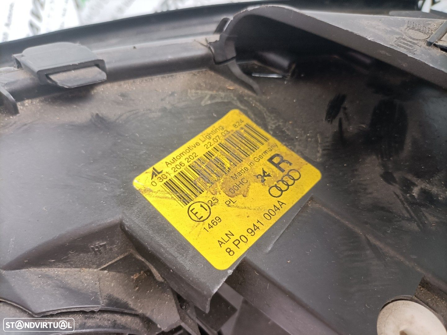 Farol Dto Audi A3 (8P1) - 3