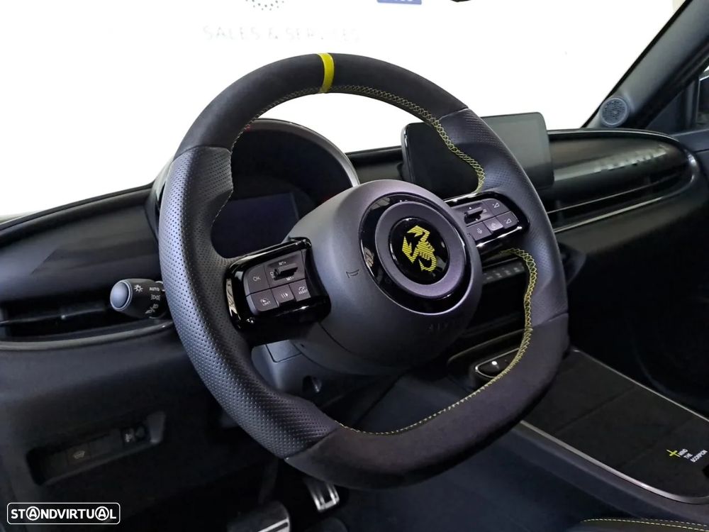 Abarth 600e 54 kWh Scorpionissima - 14