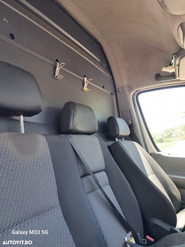 Volkswagen Crafter - 18