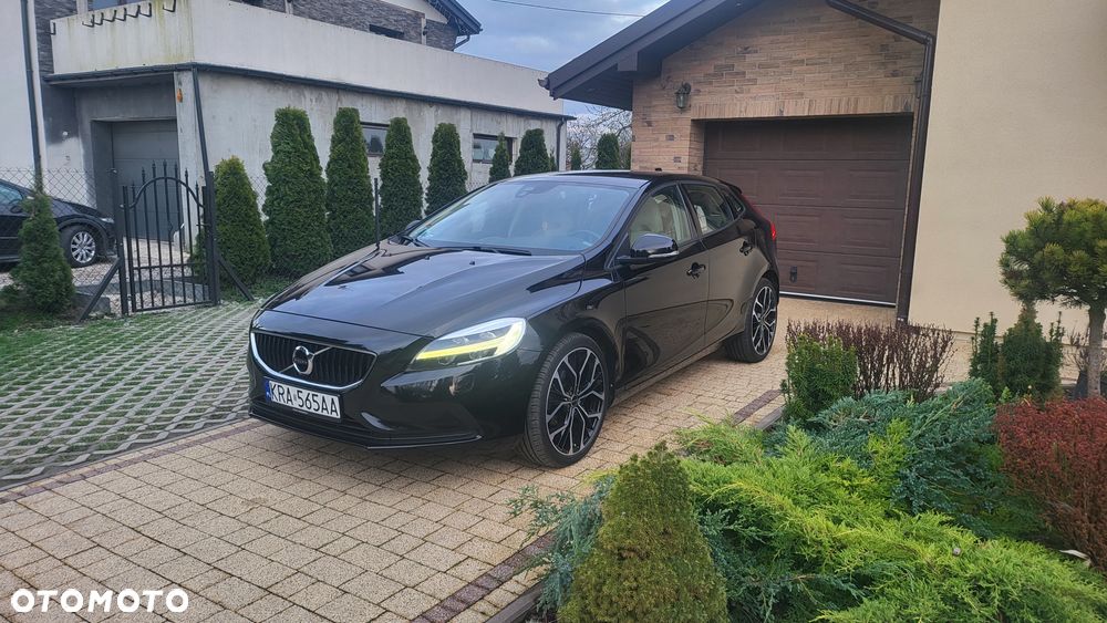 Volvo V40 D2 Momentum - 9