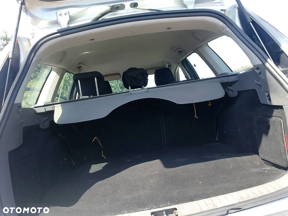 Ford Focus 1.8 TDCi Gold X - 6