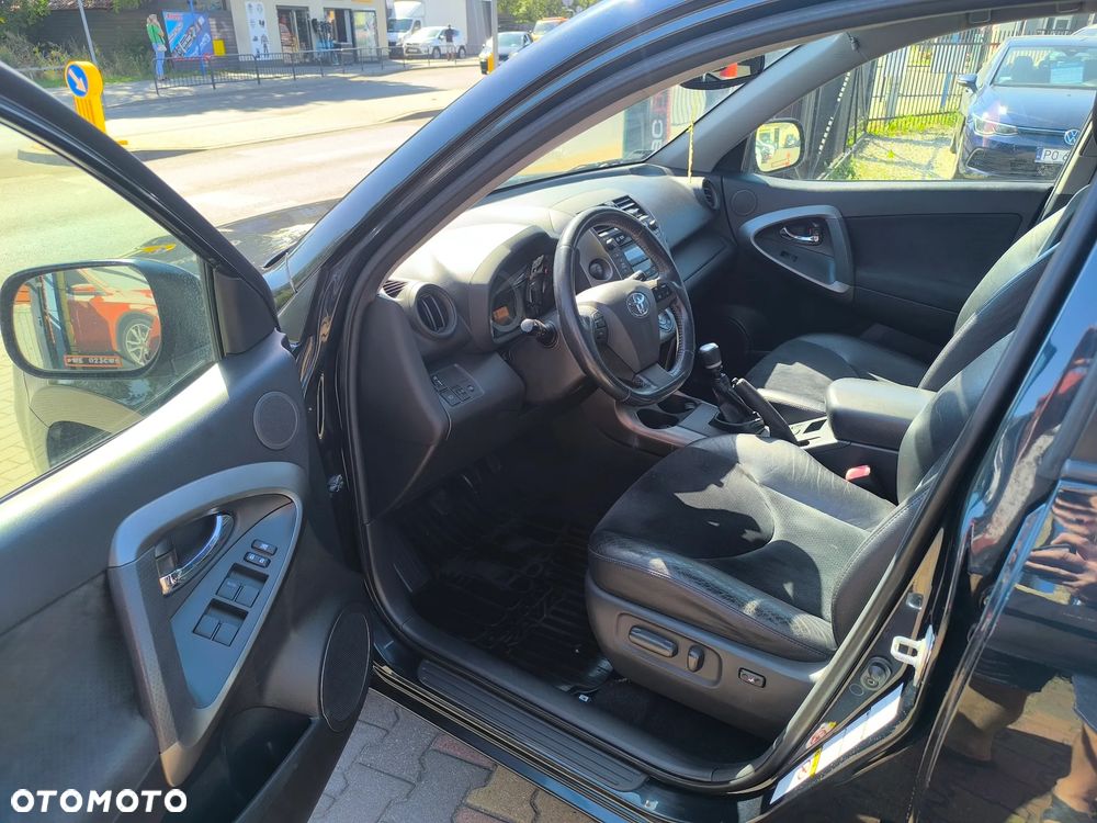 Toyota RAV4 2.0 VVT-i Sol - 6
