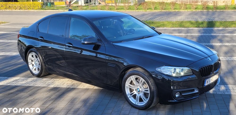 BMW Seria 5 520d xDrive - 8