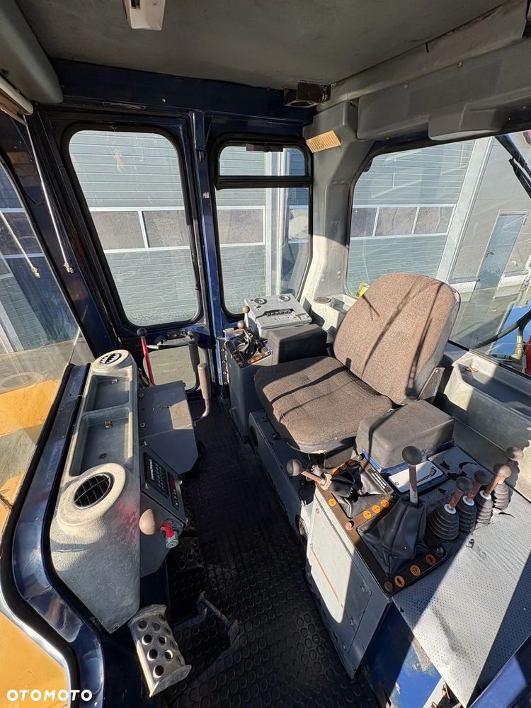 Hanomag D580E - 11