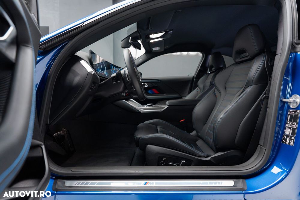 BMW M2 M240i xDrive - 15
