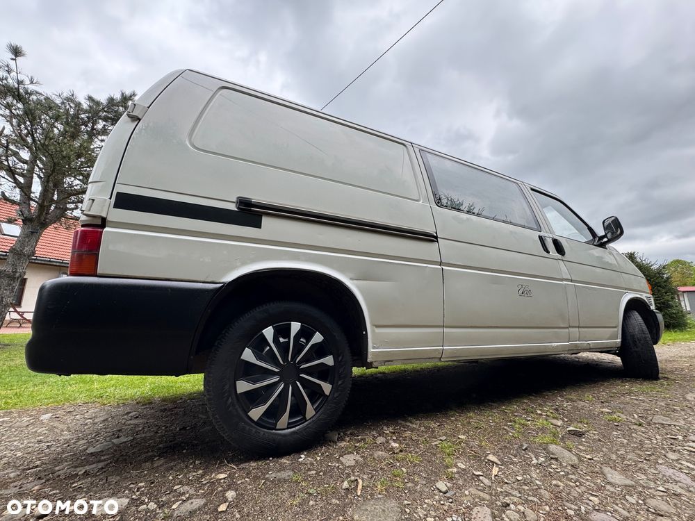 Volkswagen Transporter T4 2,5 TDI LONG Długi Zadbana ZDROWY - 19