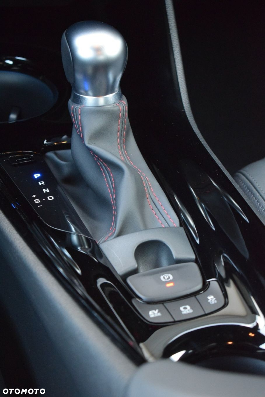 Toyota C-HR - 20
