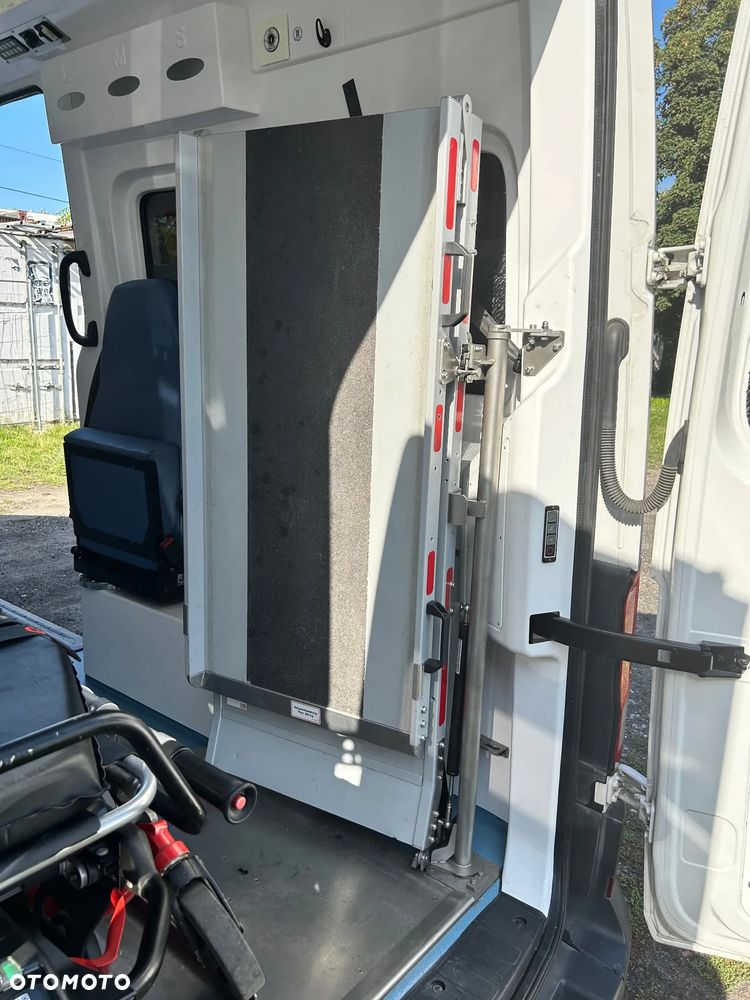 Volkswagen Crafter - 34