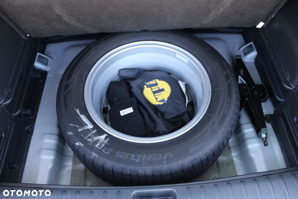 Hyundai Tucson 1.7 CRDI BlueDrive Comfort 2WD DCT - 23