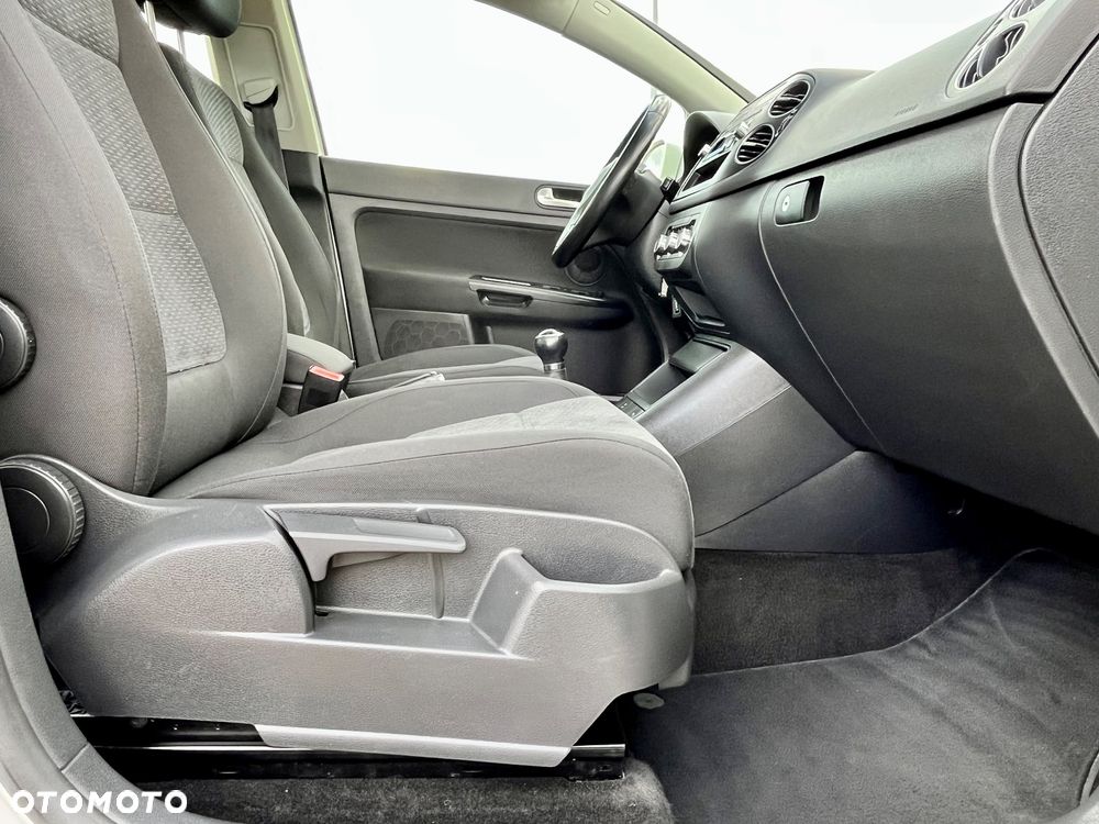 Volkswagen Golf Plus 1.6 Comfortline - 9