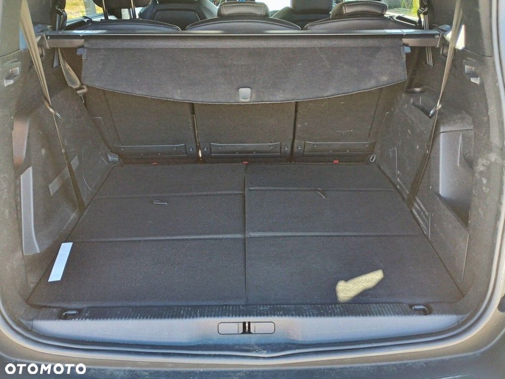 Peugeot 5008 - 6