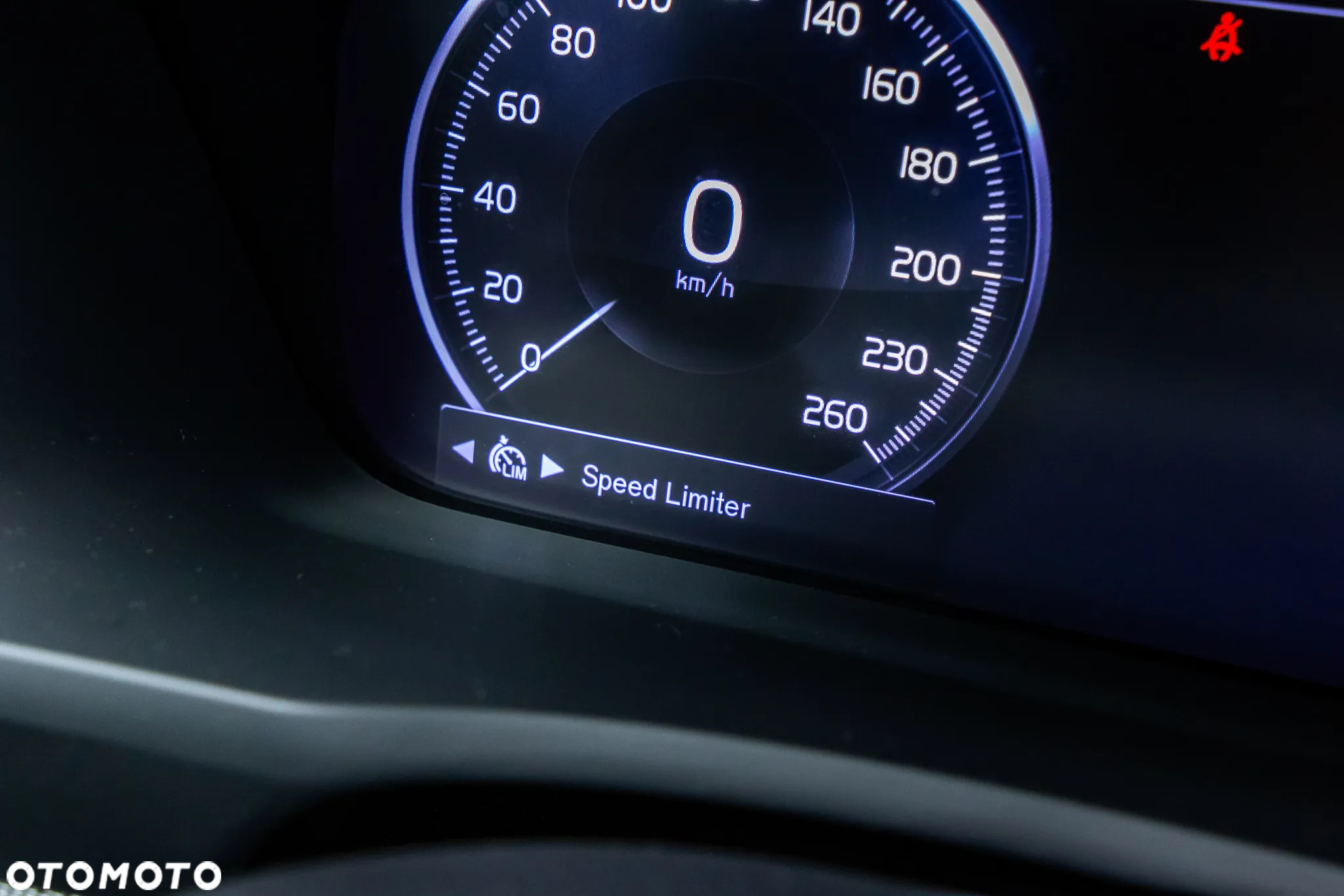 Volvo XC 90 - 13