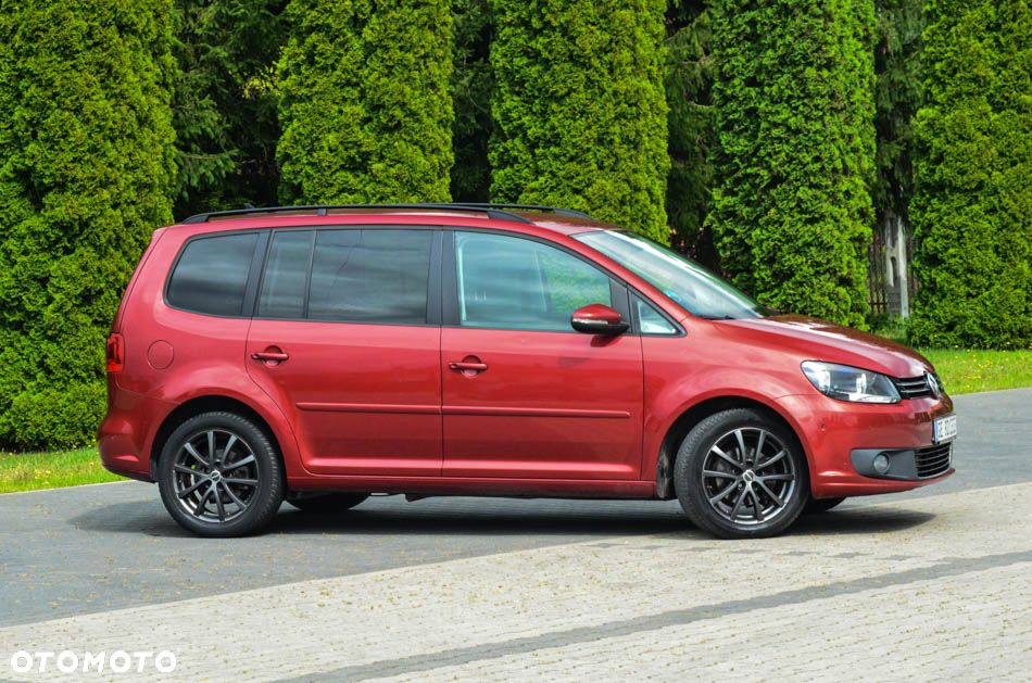 Volkswagen Touran 1.6 TDI DPF BlueMotion Technology DSG Comfortline - 6