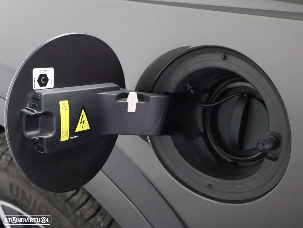 Volvo XC 90 2.0 T8 PHEV Core AWD - 22