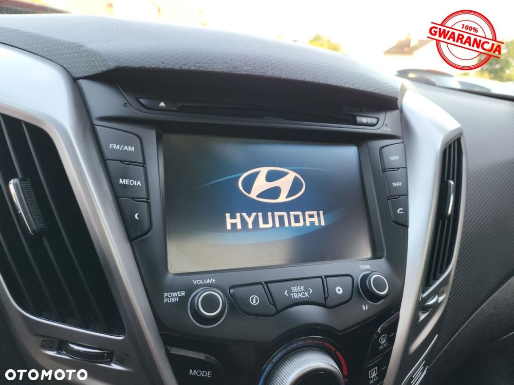 Hyundai Veloster - 37