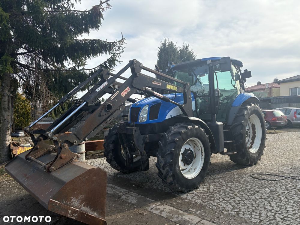 New Holland Ts115A - 1