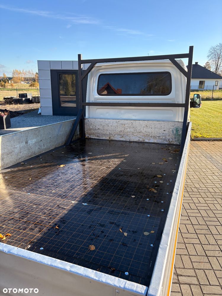 Volkswagen Crafter - 10