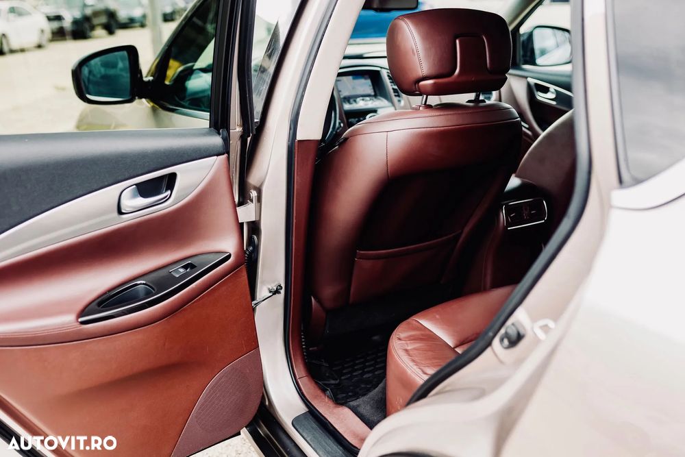 Infiniti EX 30 EX30d AWD Aut. GT - 24