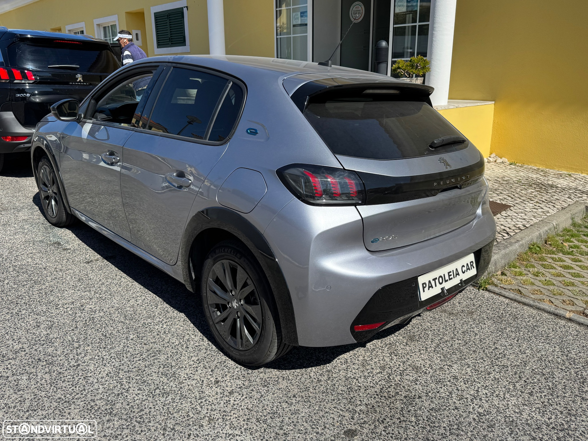 Peugeot e-208 50 kWh Allure - 5