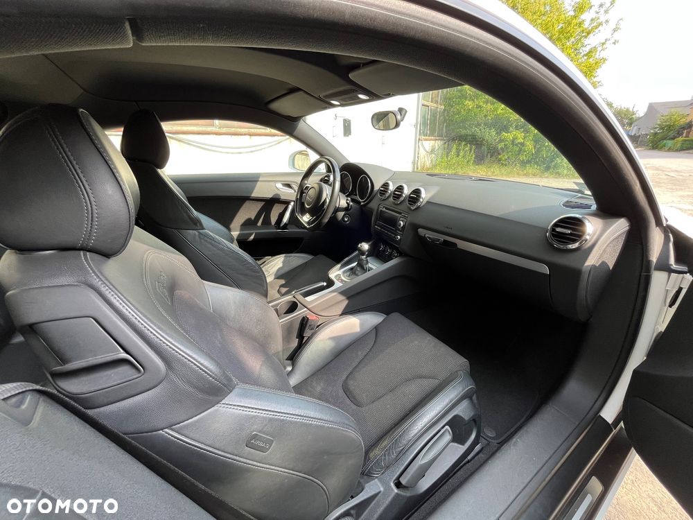 Audi TT Coupé - 13