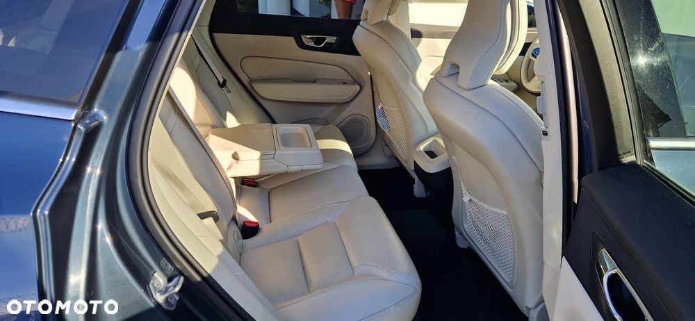 Volvo XC 60 D4 Inscription - 30
