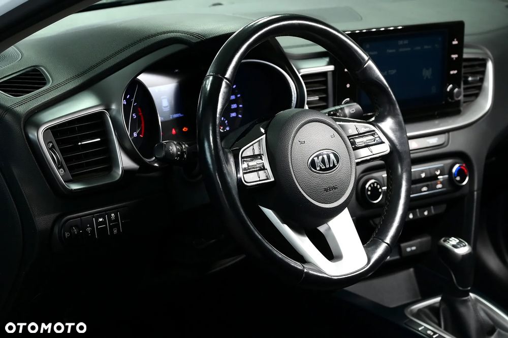 Kia Ceed 1.6 CRDi XL - 24