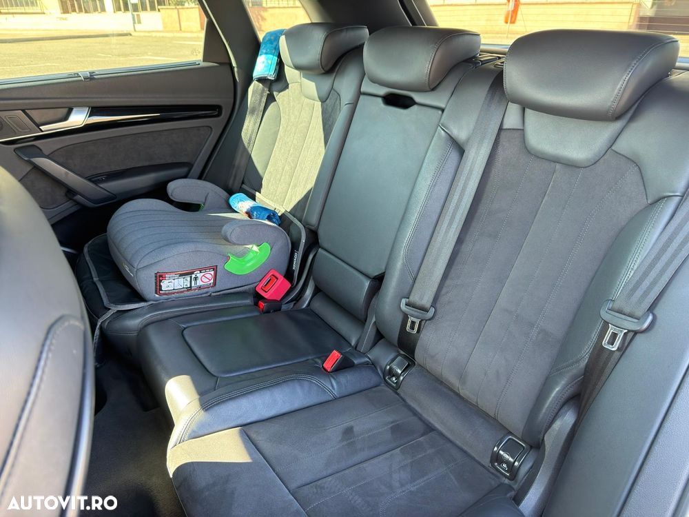 Audi Q5 45 TFSI quattro S tronic sport - 11