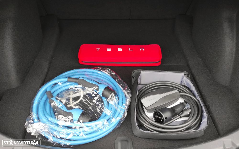 Tesla Model 3 Standard Range Plus RWD - 35